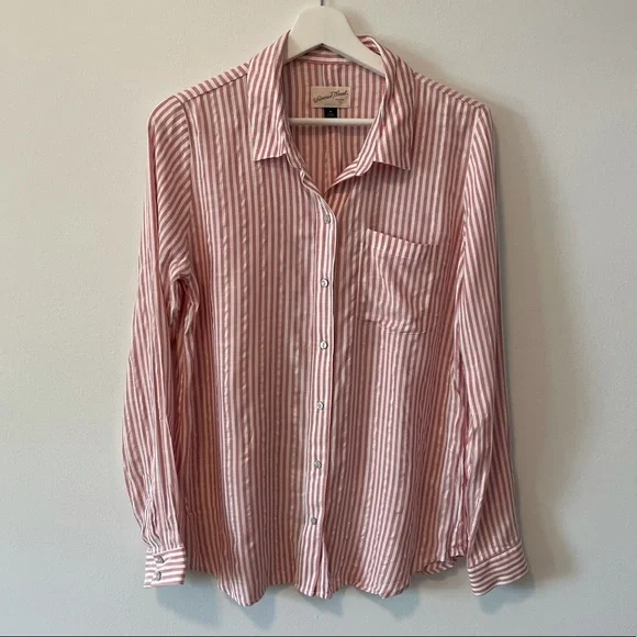Universal Thread Pinstripe Button Up Shirt - Picture 12 of 12